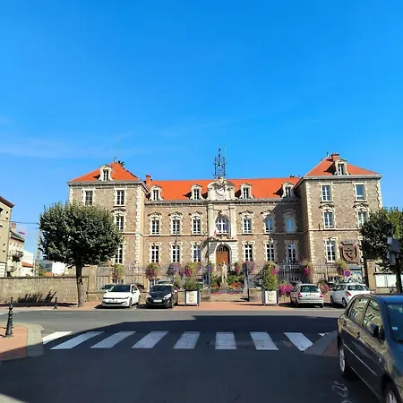 Appartamento Le Nidyssoire Au Cœur D'issoire, été Hiver *